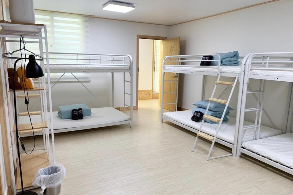 Jeju Guesthouse Togŭnnae Εξωτερικό φωτογραφία